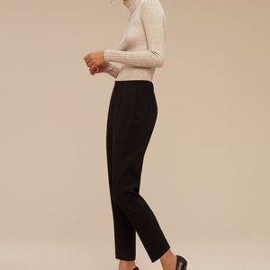 Aritzia Babaton Conan cropped pants- Black Size 2